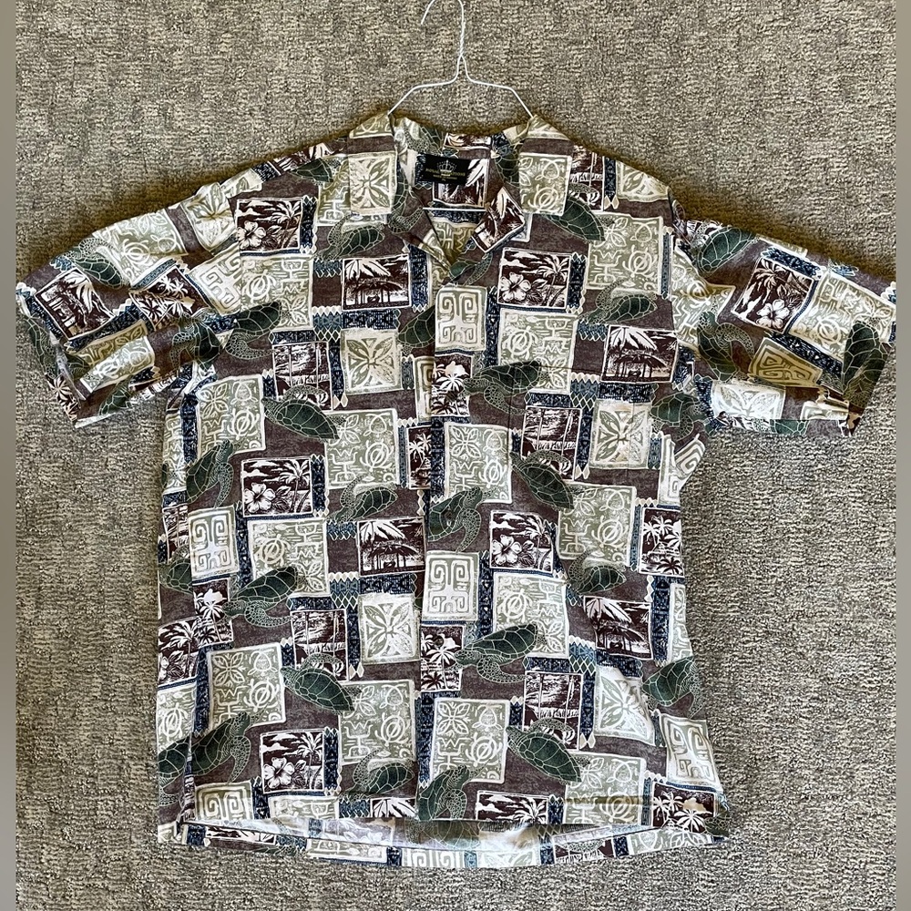 Hawaiian Casual Button Down Shirt with Turtles